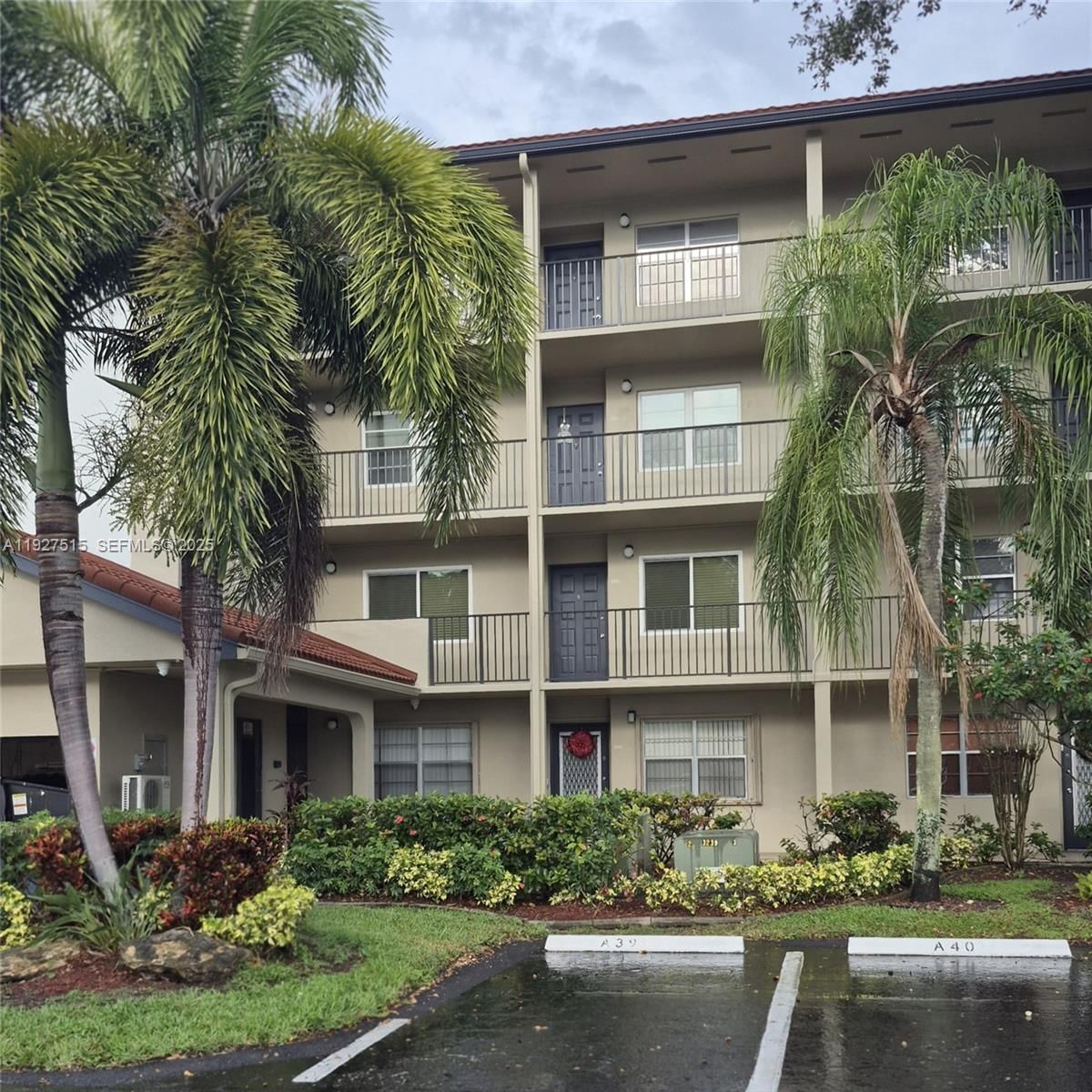 Real estate property located at 901 128th Ter #208A, Broward, Cambridge At Century, Pembroke Pines, FL