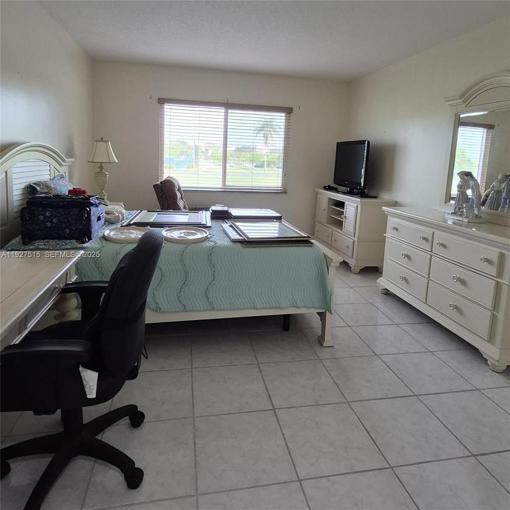 Real estate property located at 901 128th Ter #208A, Broward, Cambridge At Century, Pembroke Pines, FL
