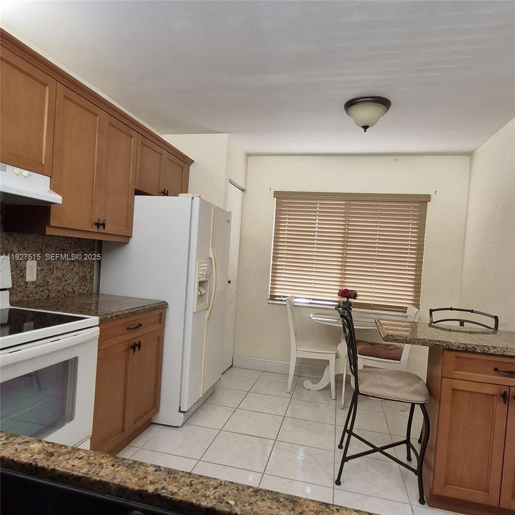 Real estate property located at 901 128th Ter #208A, Broward, Cambridge At Century, Pembroke Pines, FL