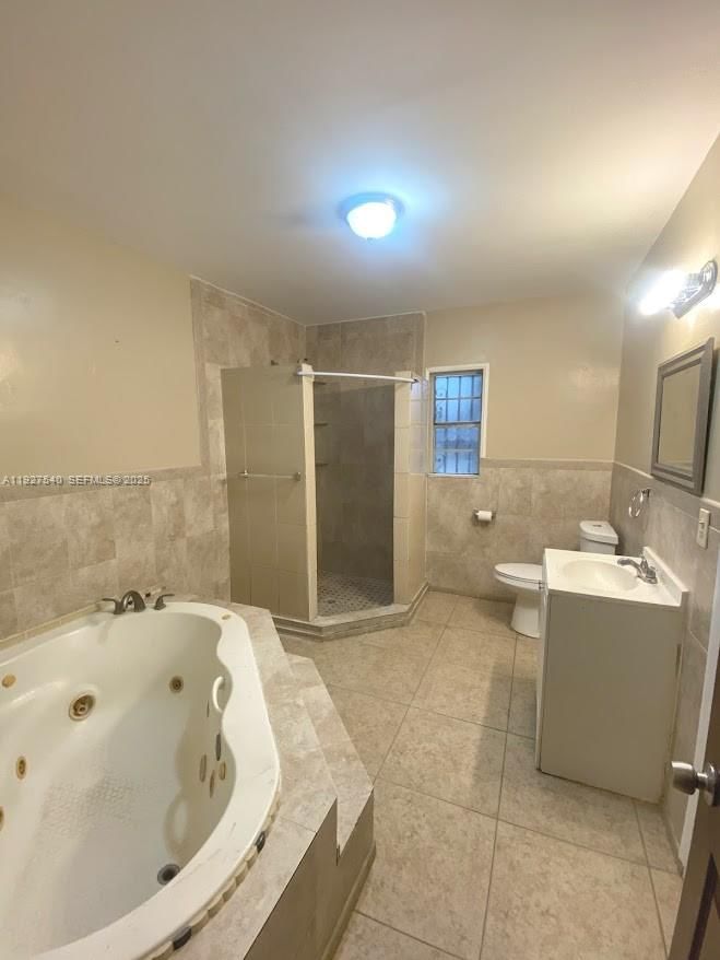 Real estate property located at 1105 112th St, Miami-dade, Biscayne Blvd Park, Miami, FL