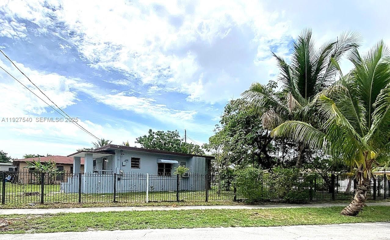 Real estate property located at 1105 112th St, Miami-dade, Biscayne Blvd Park, Miami, FL