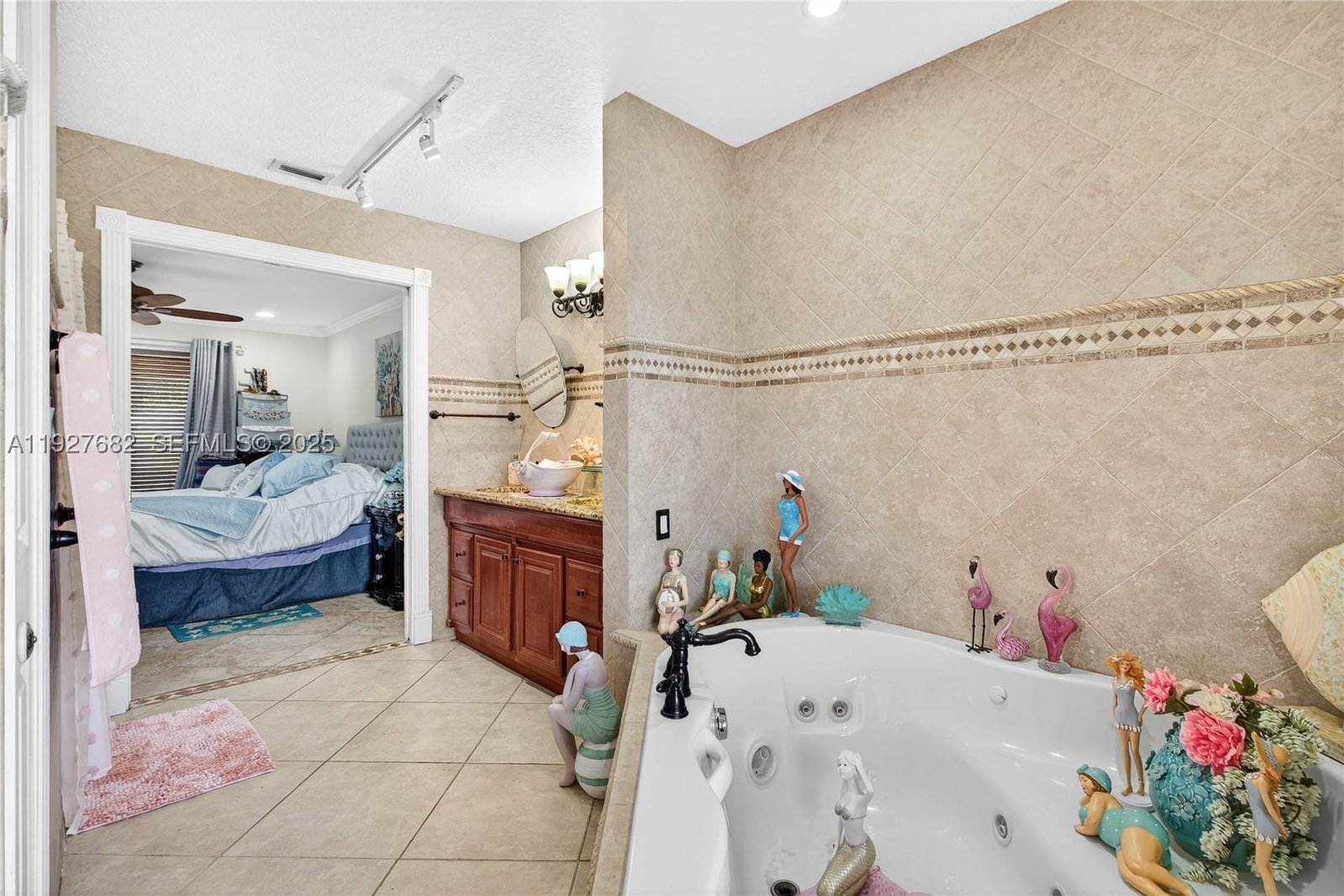 Real estate property located at 652 Prado Ave, St Lucie, Port St Lucie Section 28, Port St Lucie, FL