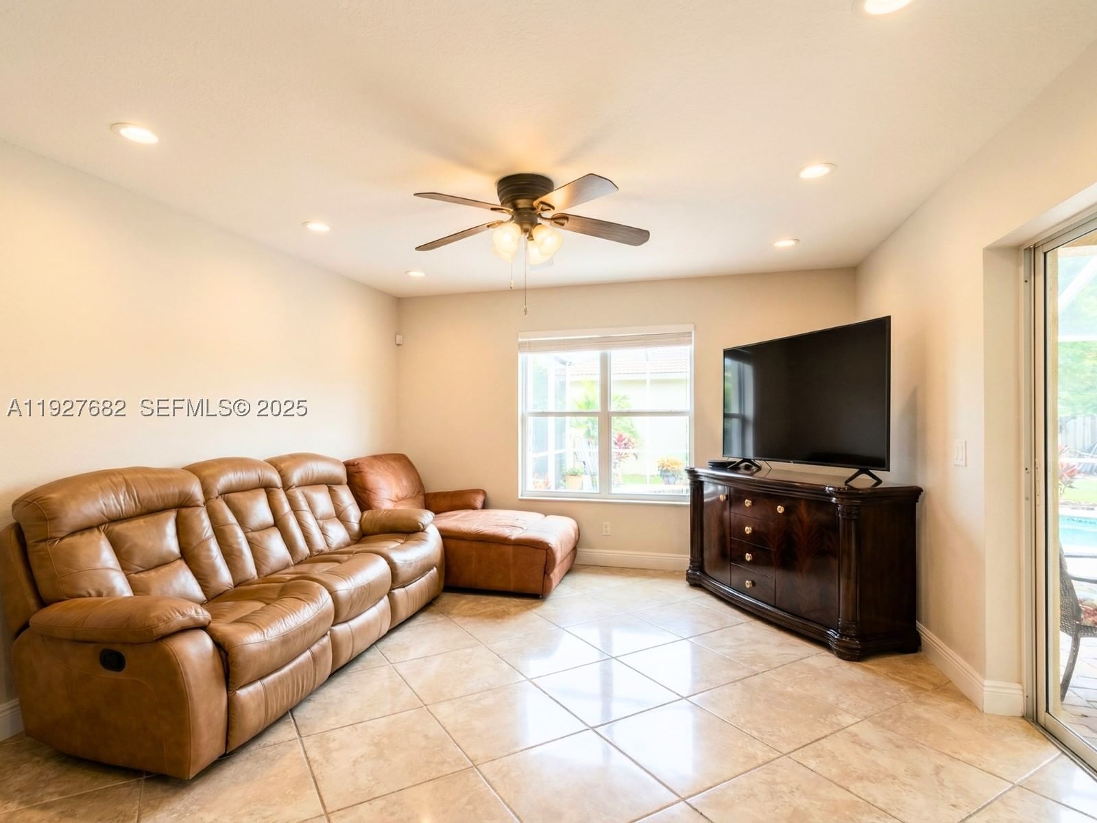 Real estate property located at 652 Prado Ave, St Lucie, Port St Lucie Section 28, Port St Lucie, FL
