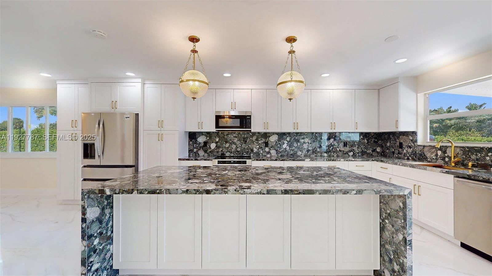 Real estate property located at 3801 132nd Ave, Miami-dade, J G Heads Farms Unit A, Miami, FL