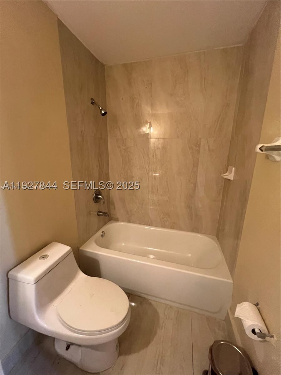 Real estate property located at 1581 117 ST, Miami-dade, Biscayne Shores Unit 4, Miami, FL