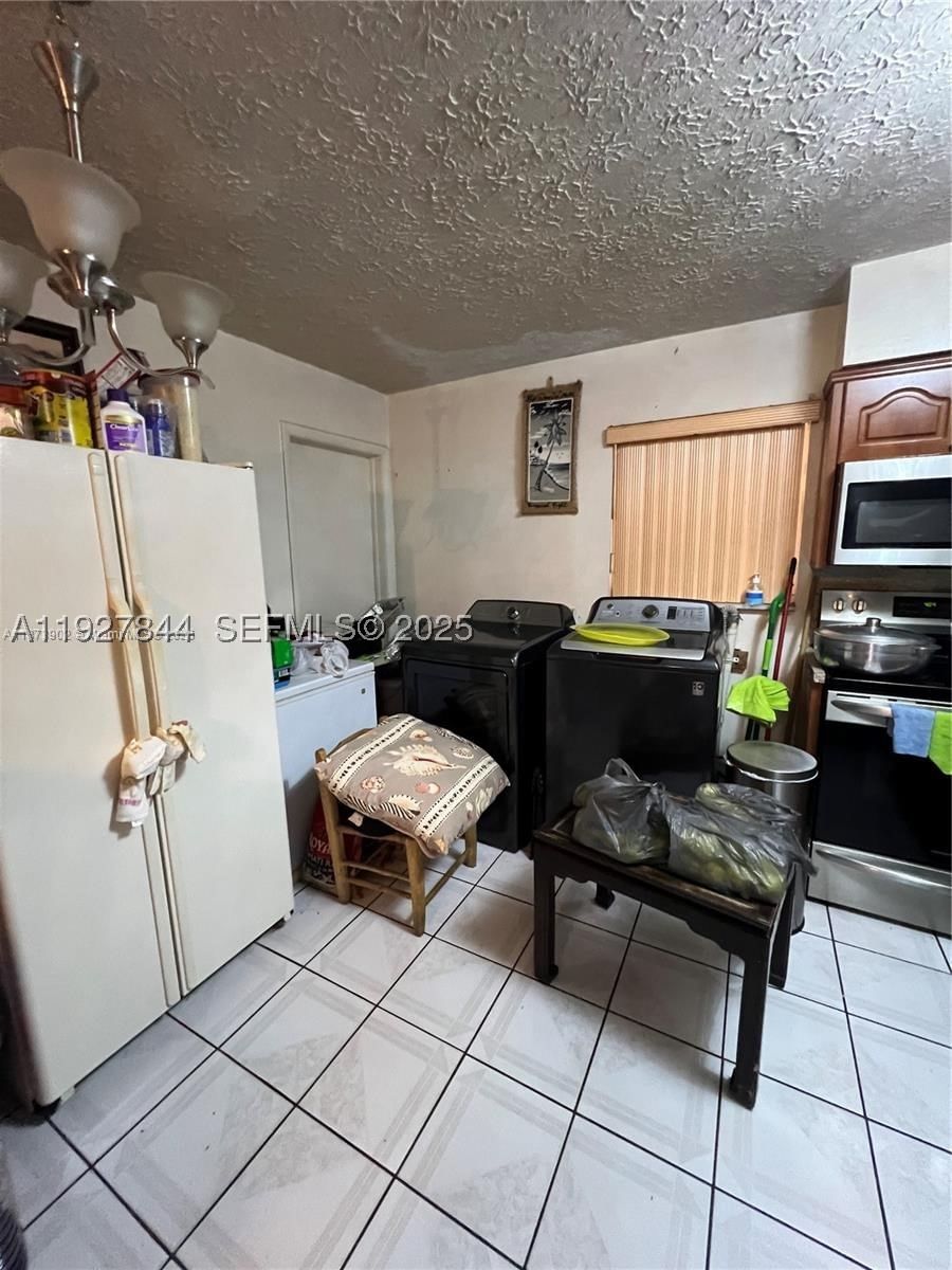 Real estate property located at 1581 117 ST, Miami-dade, Biscayne Shores Unit 4, Miami, FL
