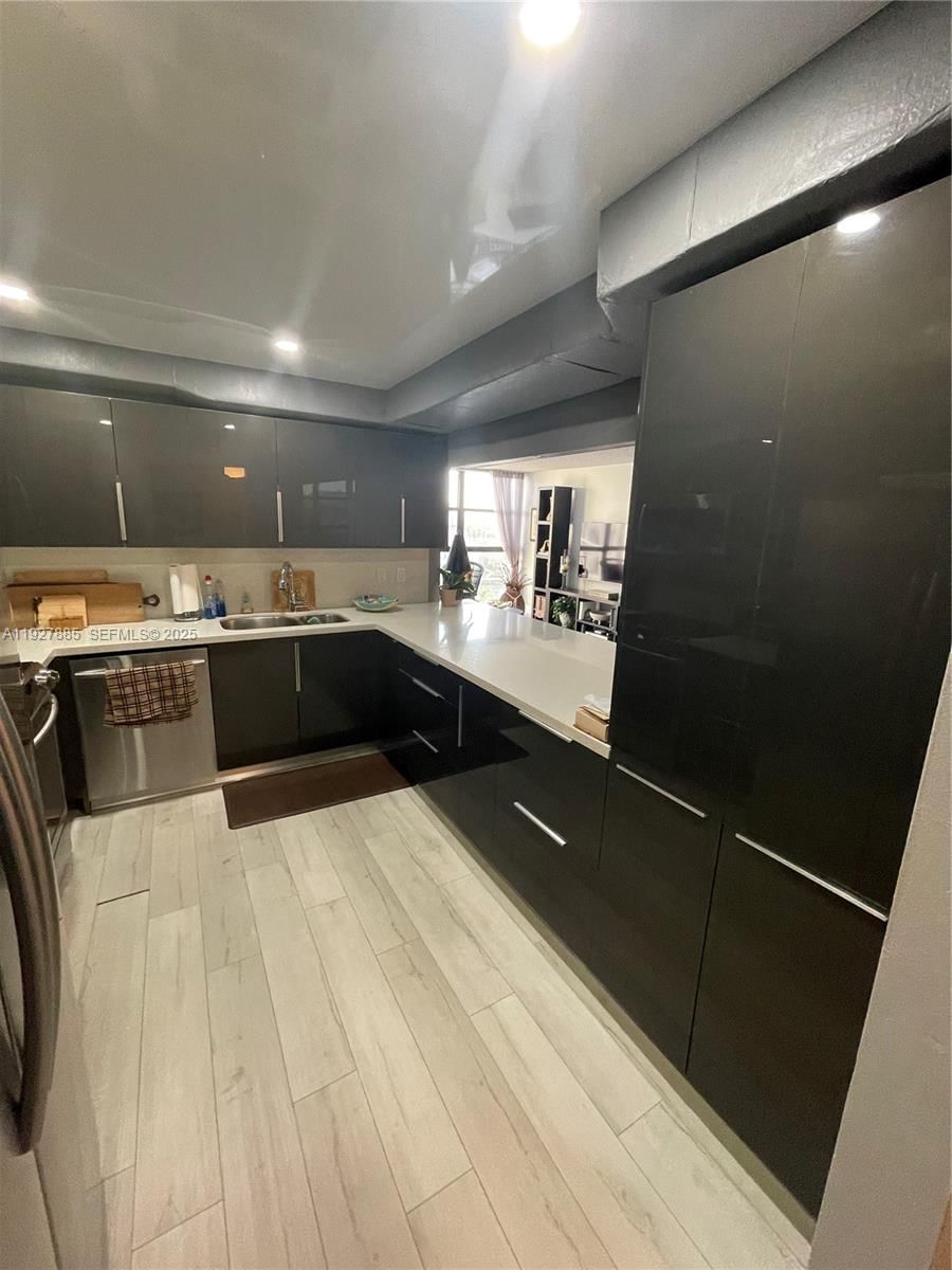 Real estate property located at 200 Leslie Dr #622, Broward, 200 Leslie Condo, Hallandale Beach, FL