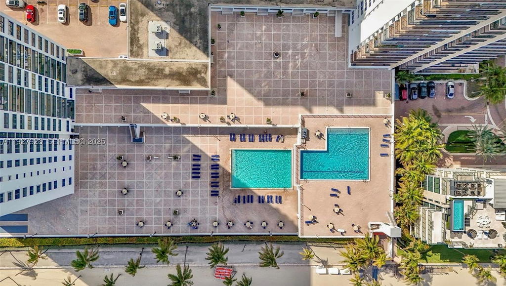 Real estate property located at 2401 Ocean Dr #1007, Broward, Britannia At Quadomain Co, Hollywood, FL