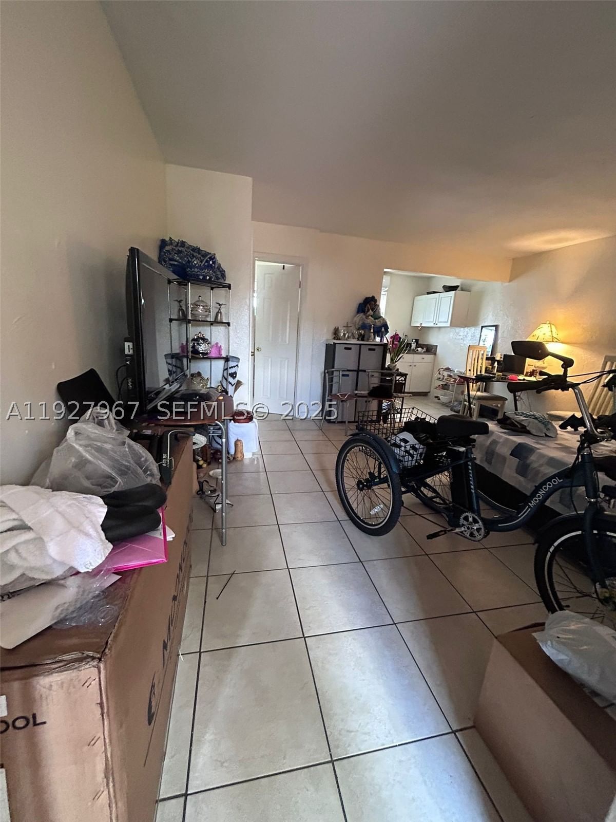 Real estate property located at 6124 Pembroke Rd, Broward, Welwyn Manor, Miramar, FL