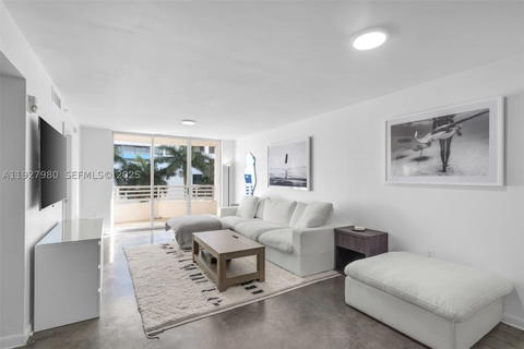 Real estate property located at 1401 Bay Rd #405, Miami-dade, The Sails Condo, Miami Beach, FL