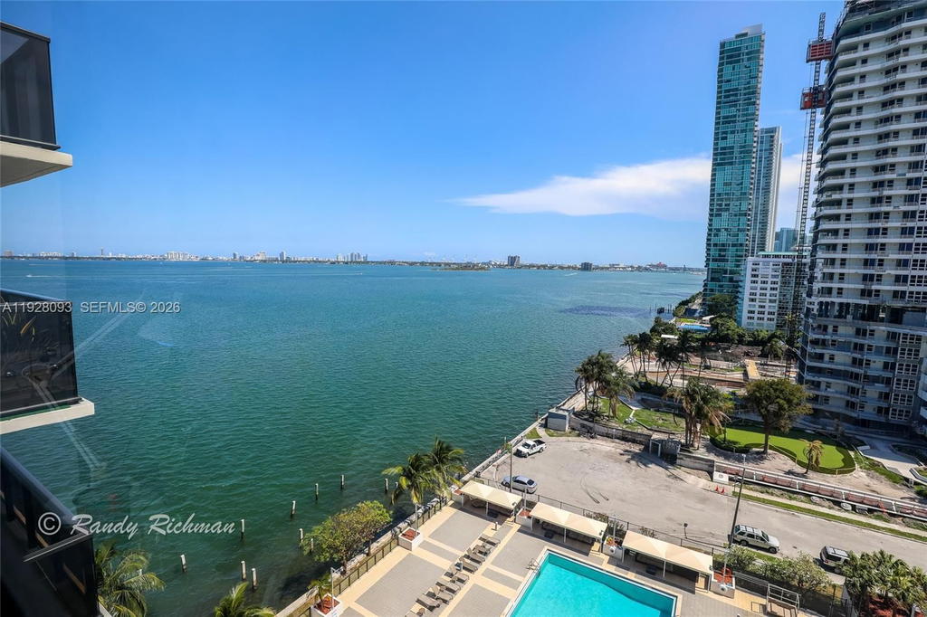 Real estate property located at 600 36th St #720, Miami-dade, Charter Club Condo, Miami, FL