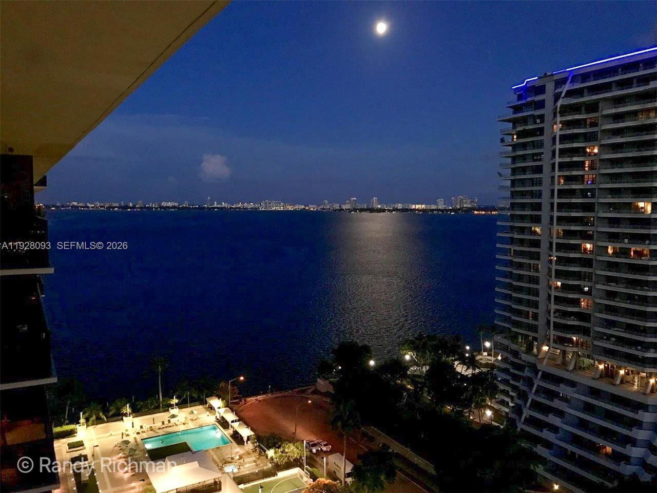 Real estate property located at 600 36th St #720, Miami-dade, Charter Club Condo, Miami, FL