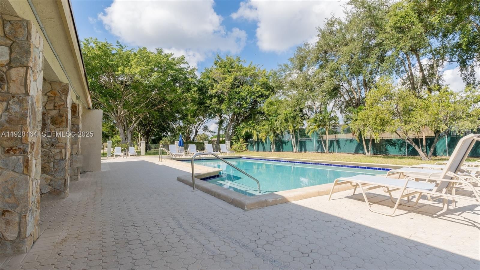Real estate property located at 19907 Villa Lante Pl, Palm Beach, Boca Fontana Tr E, Boca Raton, FL