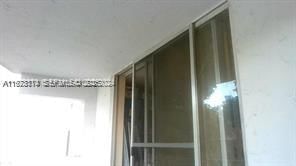 Real estate property located at 496 165th St Rd D-314, Miami-dade, Montecarlo Condo, Miami, FL