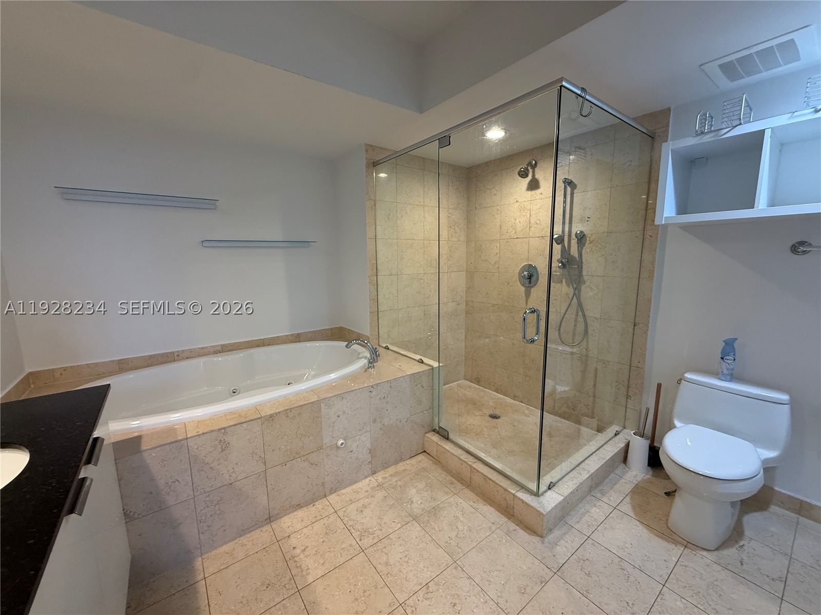 Real estate property located at 1830 Ocean Dr #3006, Broward, Beach Club Two, Hallandale Beach, FL