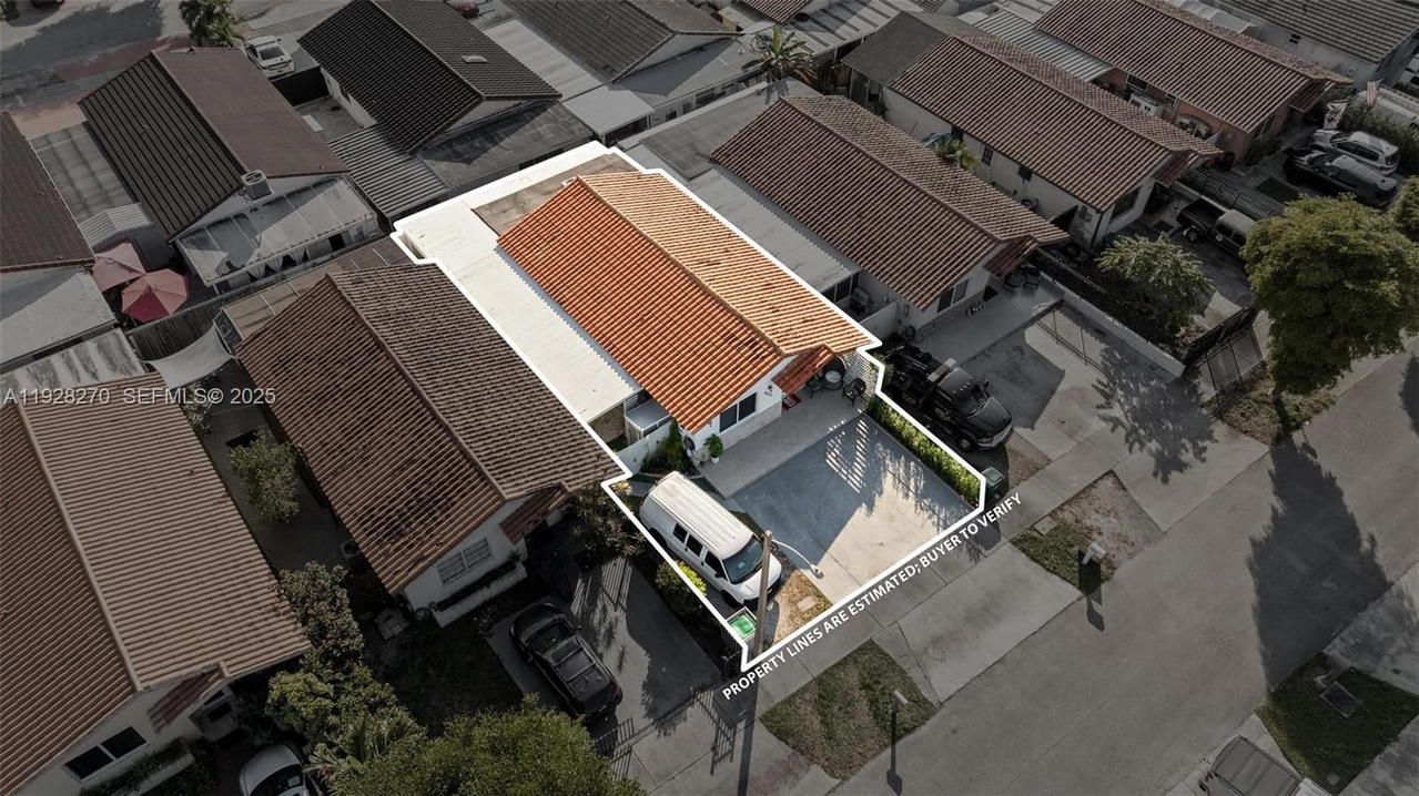 Real estate property located at 8822 112th Ter, Miami-dade, London Estates 1st Addn, Hialeah Gardens, FL