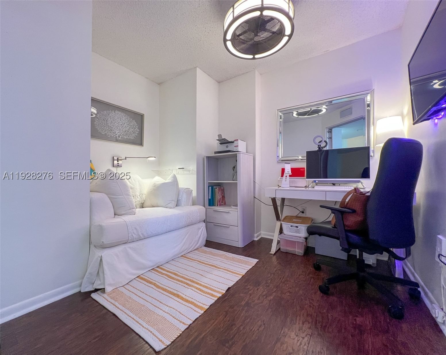 Real estate property located at 520 5th Ave #2303, Broward, Las Olas By The River Con, Fort Lauderdale, FL