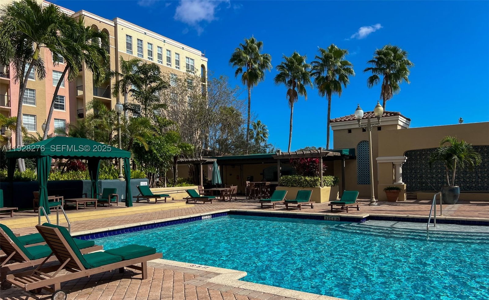 Real estate property located at 520 5th Ave #2303, Broward, Las Olas By The River Con, Fort Lauderdale, FL