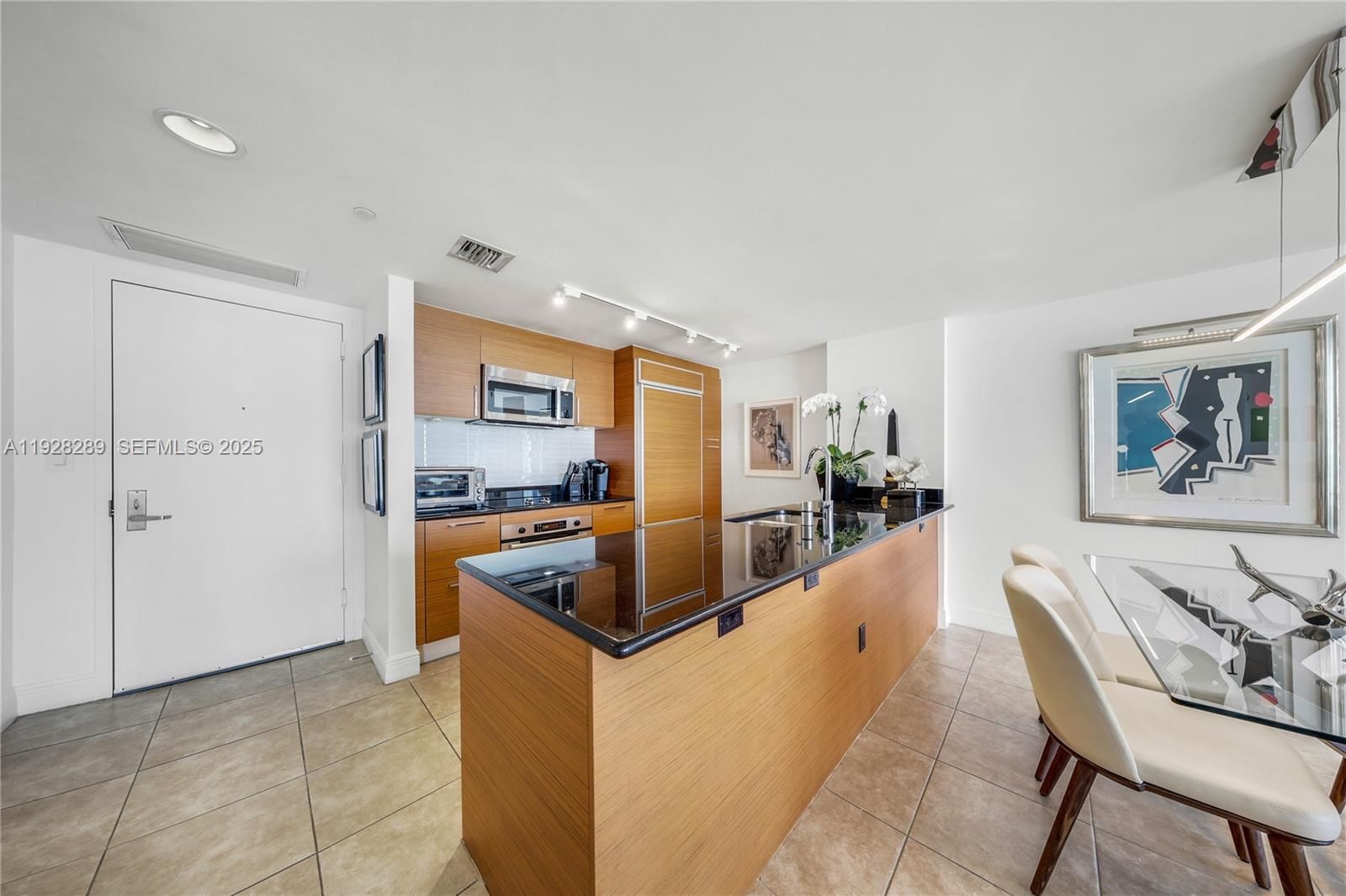Real estate property located at 50 Biscayne Blvd #3311, Miami-dade, 50 Biscayne Condo, Miami, FL