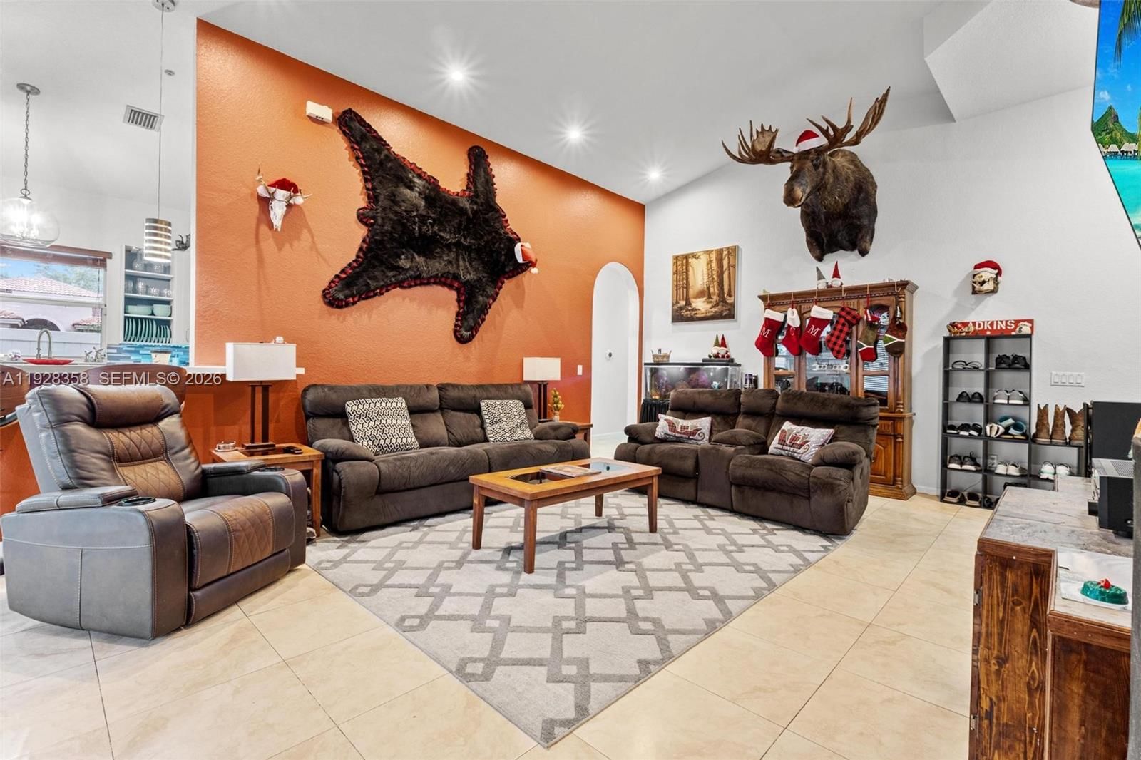 Real estate property located at 3712 16th St, Miami-dade, Portofino Lakes, Homestead, FL