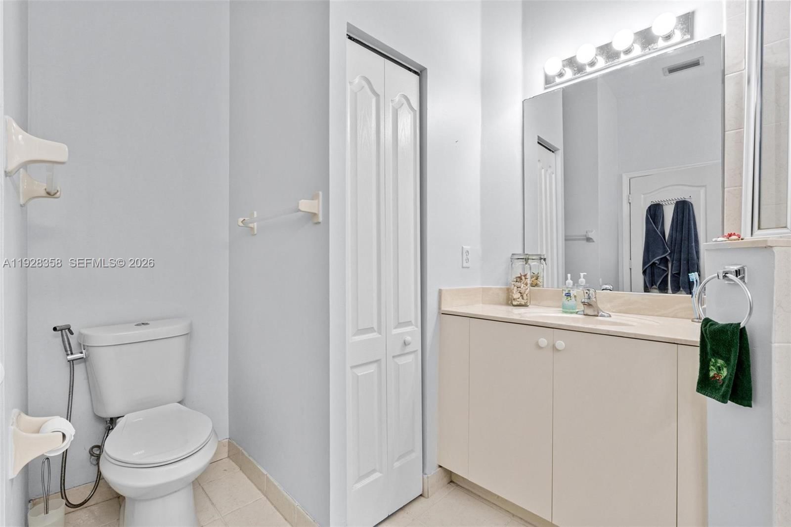 Real estate property located at 3712 16th St, Miami-dade, Portofino Lakes, Homestead, FL