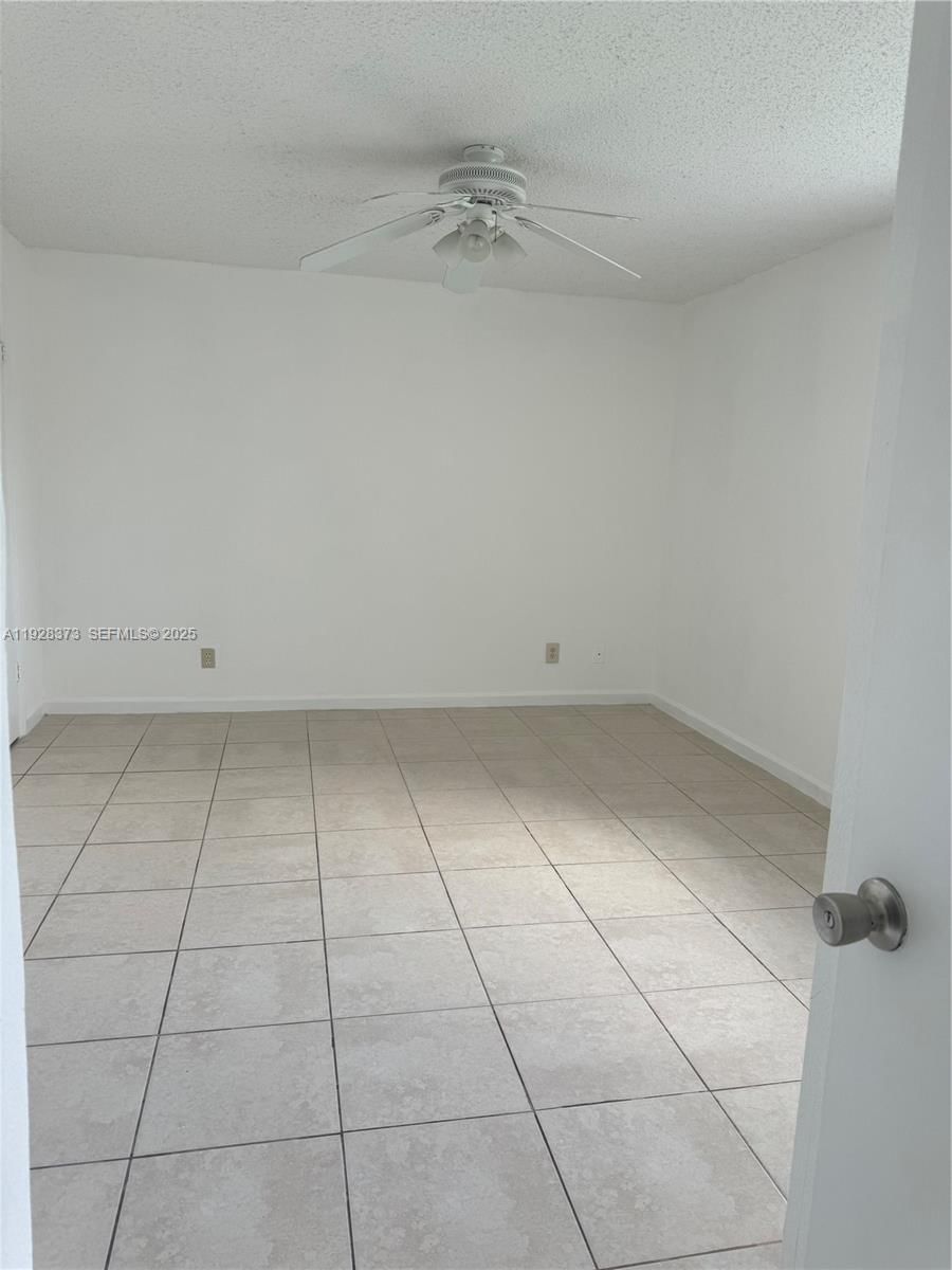 Real estate property located at 12620 Vista Isles Dr #1022, Broward, Isles At Lago Mar Condo, Sunrise, FL