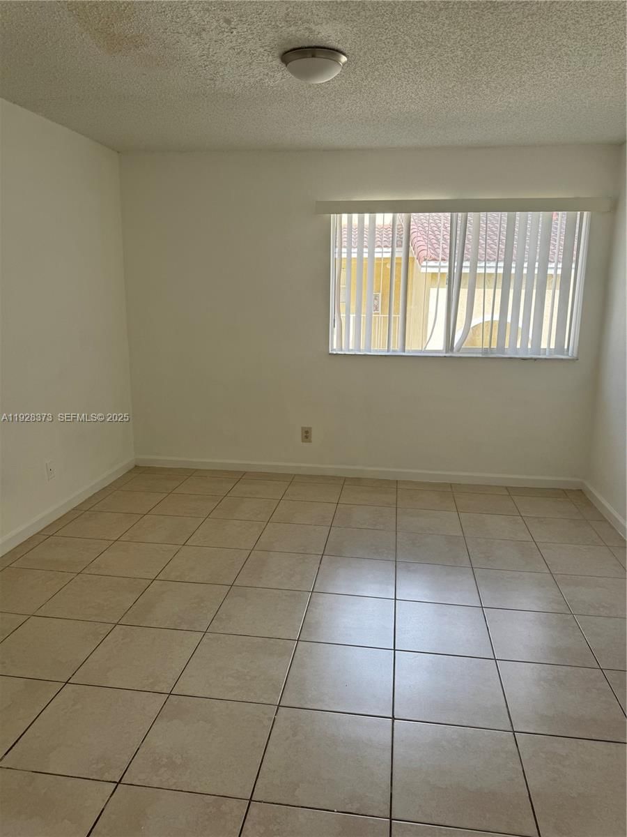 Real estate property located at 12620 Vista Isles Dr #1022, Broward, Isles At Lago Mar Condo, Sunrise, FL