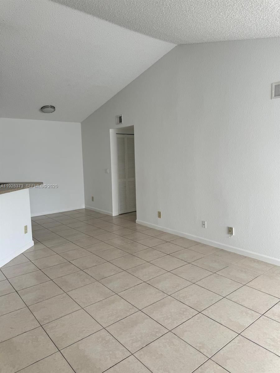 Real estate property located at 12620 Vista Isles Dr #1022, Broward, Isles At Lago Mar Condo, Sunrise, FL