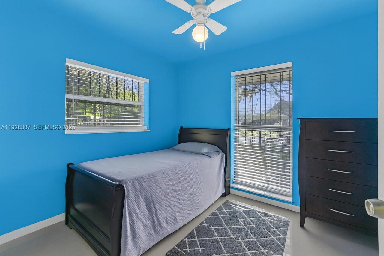 Real estate property located at 3981 201st St, Miami-dade, 3rd Addn To Starlight, Miami Gardens, FL