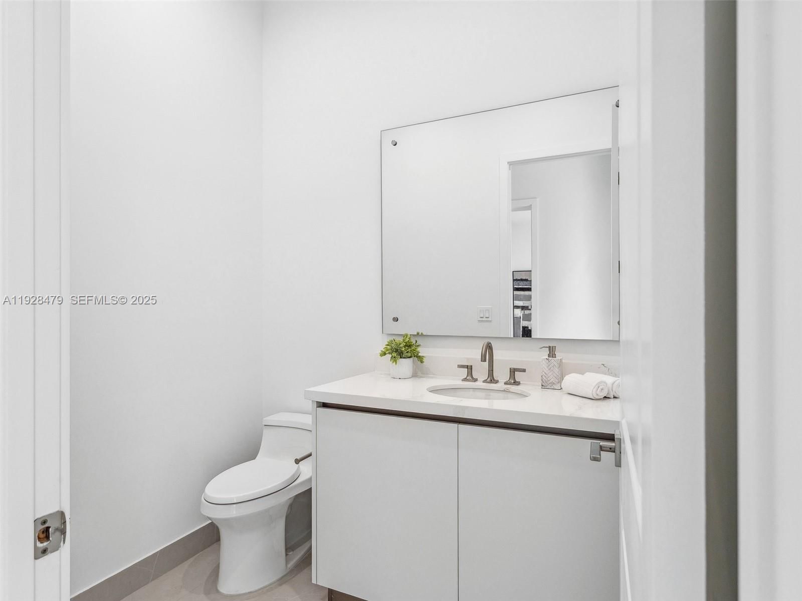 Real estate property located at 7285 72nd Ter, Miami-dade, University Baptist Church, Miami, FL