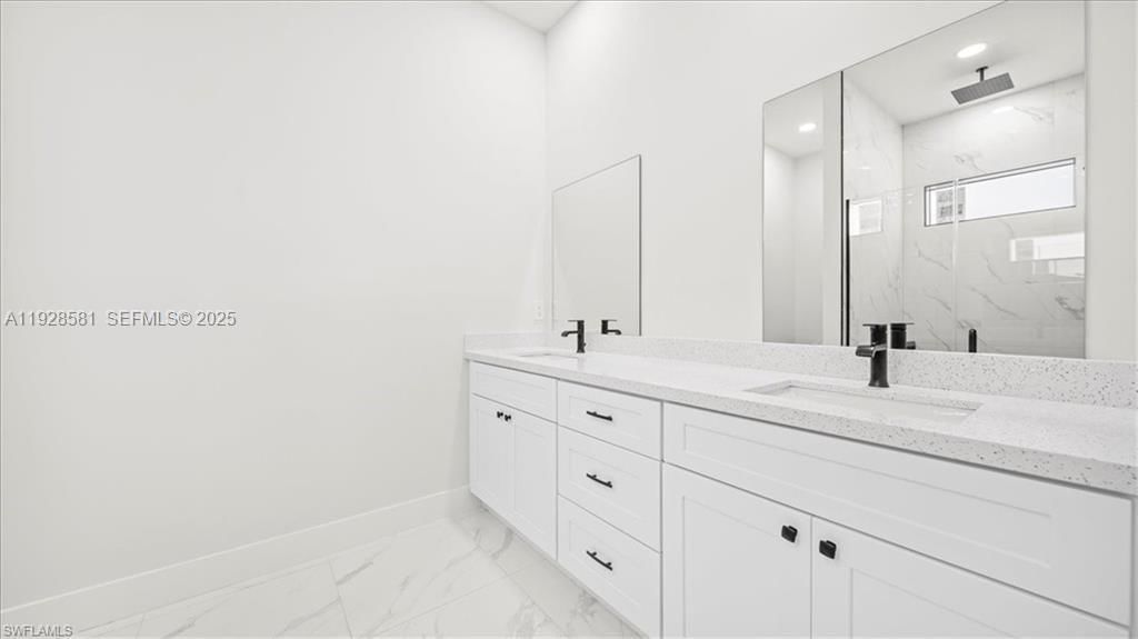 Real estate property located at 840 GUINNE LN, Lee, Lehigh Acres, Lehigh Acres, FL