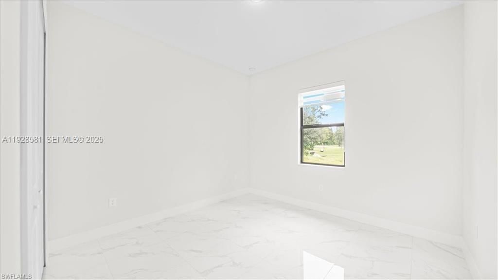 Real estate property located at 840 GUINNE LN, Lee, Lehigh Acres, Lehigh Acres, FL