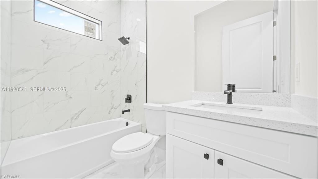 Real estate property located at 840 GUINNE LN, Lee, Lehigh Acres, Lehigh Acres, FL