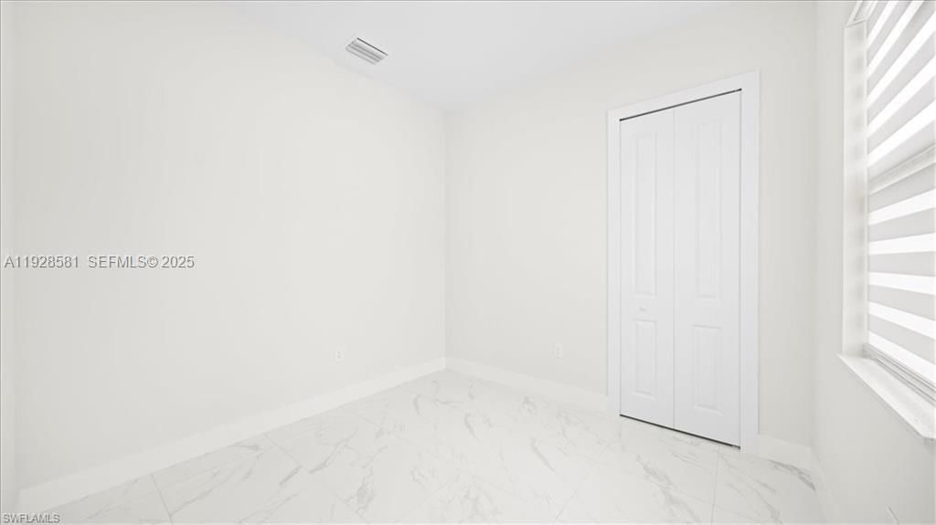 Real estate property located at 840 GUINNE LN, Lee, Lehigh Acres, Lehigh Acres, FL