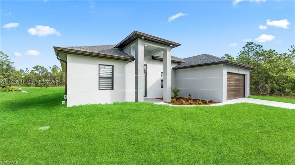 Real estate property located at 840 GUINNE LN, Lee, Lehigh Acres, Lehigh Acres, FL