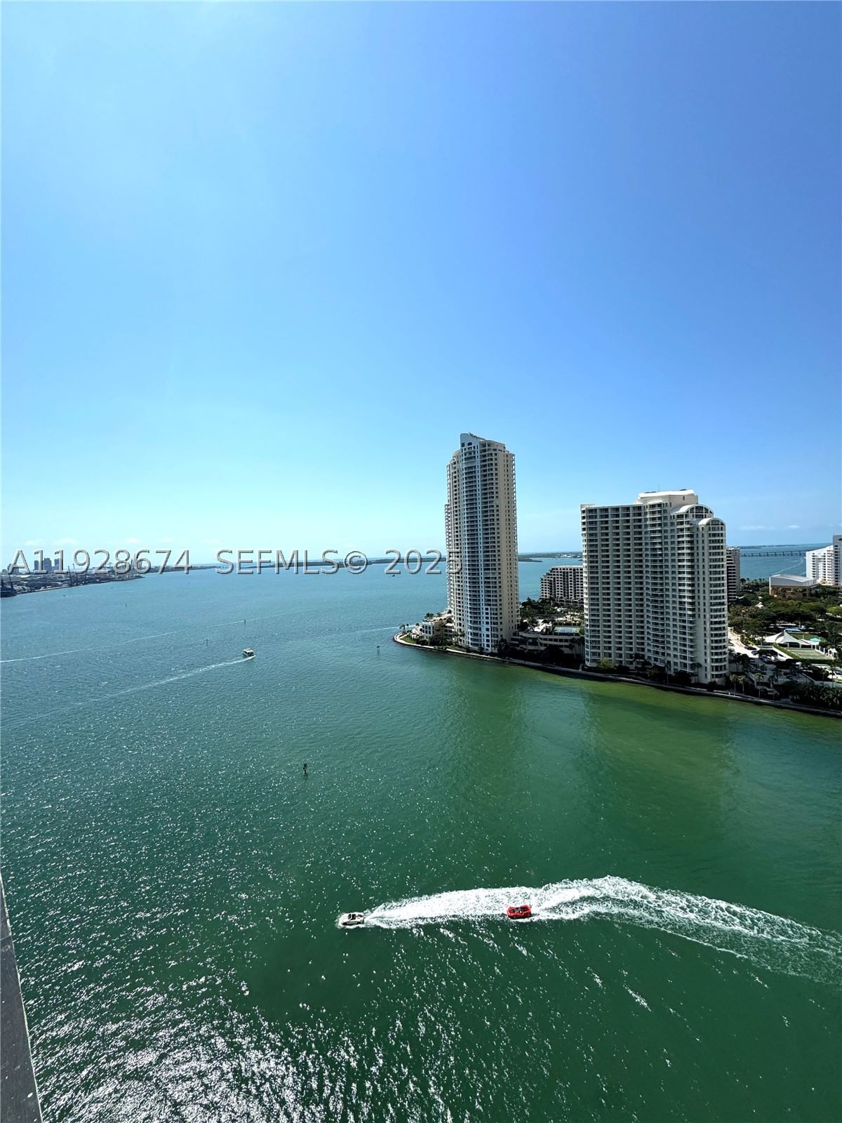 Real estate property located at 335 Biscayne Blvd #2403, Miami-dade, One Miami East Condo, Miami, FL