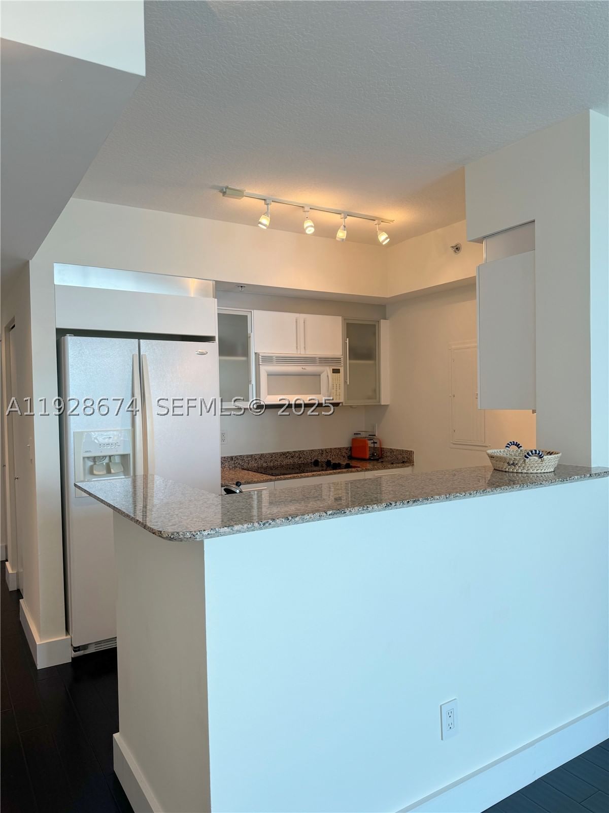 Real estate property located at 335 Biscayne Blvd #2403, Miami-dade, One Miami East Condo, Miami, FL