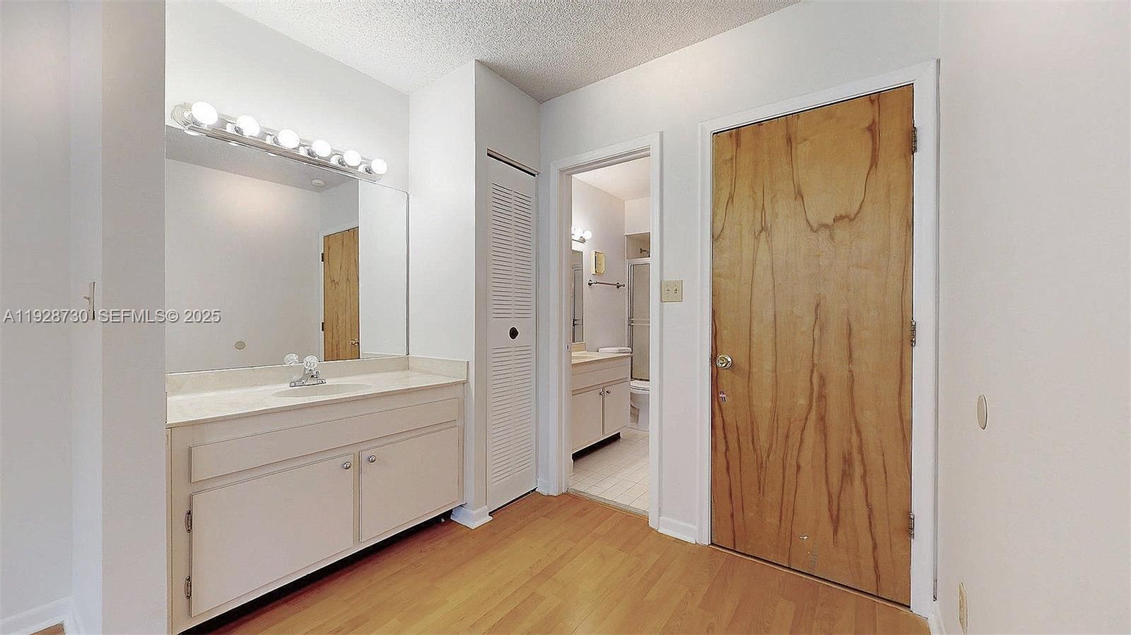 Real estate property located at 11482 109th Rd #29C, Miami-dade, Greenglades Condo No 10, Miami, FL