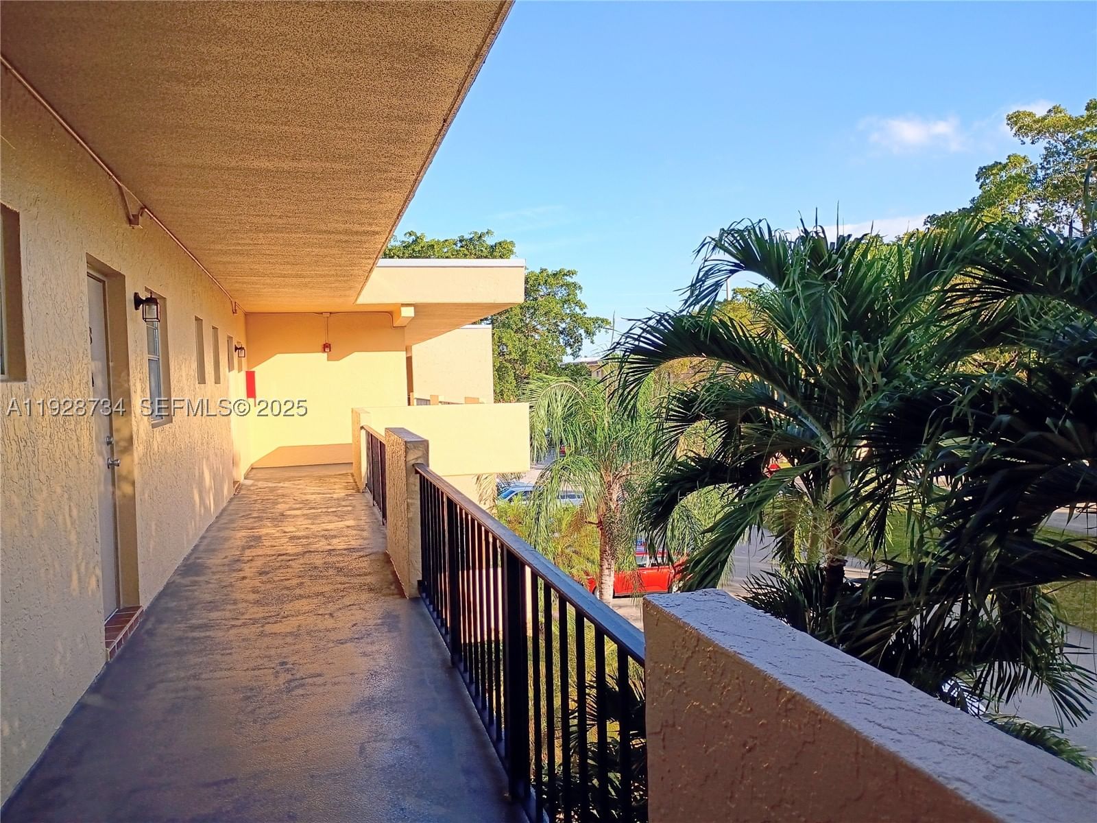 Real estate property located at 151 Berkley Rd #308, Broward, Berkley House West, Hollywood, FL