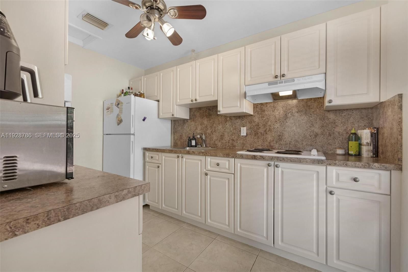 Real estate property located at 1433 22nd St, Broward, Edgewater Estates 1st Add, Wilton Manors, FL