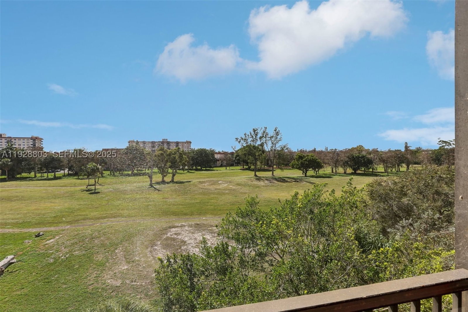 Real estate property located at 5570 44th St #510A, Broward, Inverwood Condo, Lauderhill, FL