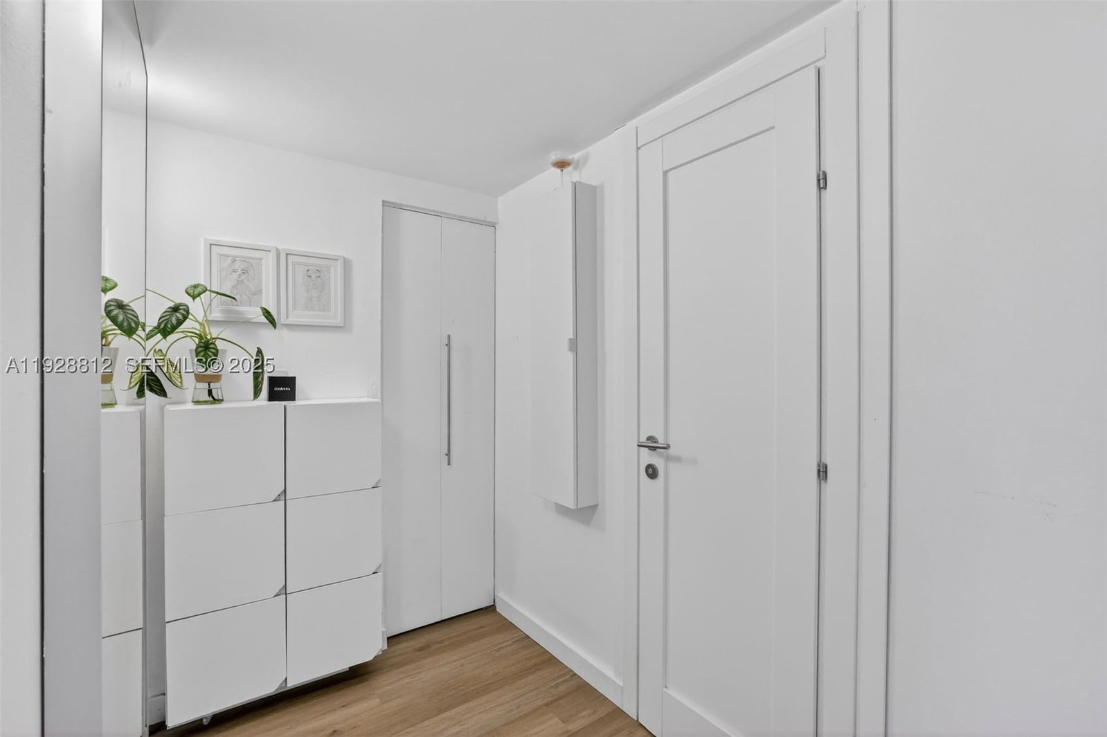Real estate property located at 9250 Bay Harbor Dr #5D, Miami-dade, Colony Bay Harbor Apts Co, Bay Harbor Islands, FL