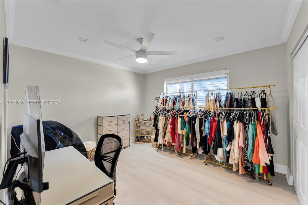 Real estate property located at 15151 164th Ter, Miami-dade, Kings Grove, Miami, FL