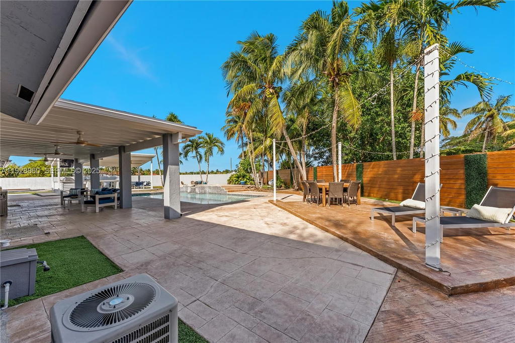 Real estate property located at 15151 164th Ter, Miami-dade, Kings Grove, Miami, FL