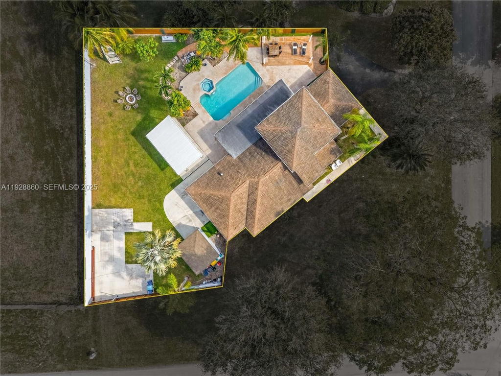 Real estate property located at 15151 164th Ter, Miami-dade, Kings Grove, Miami, FL
