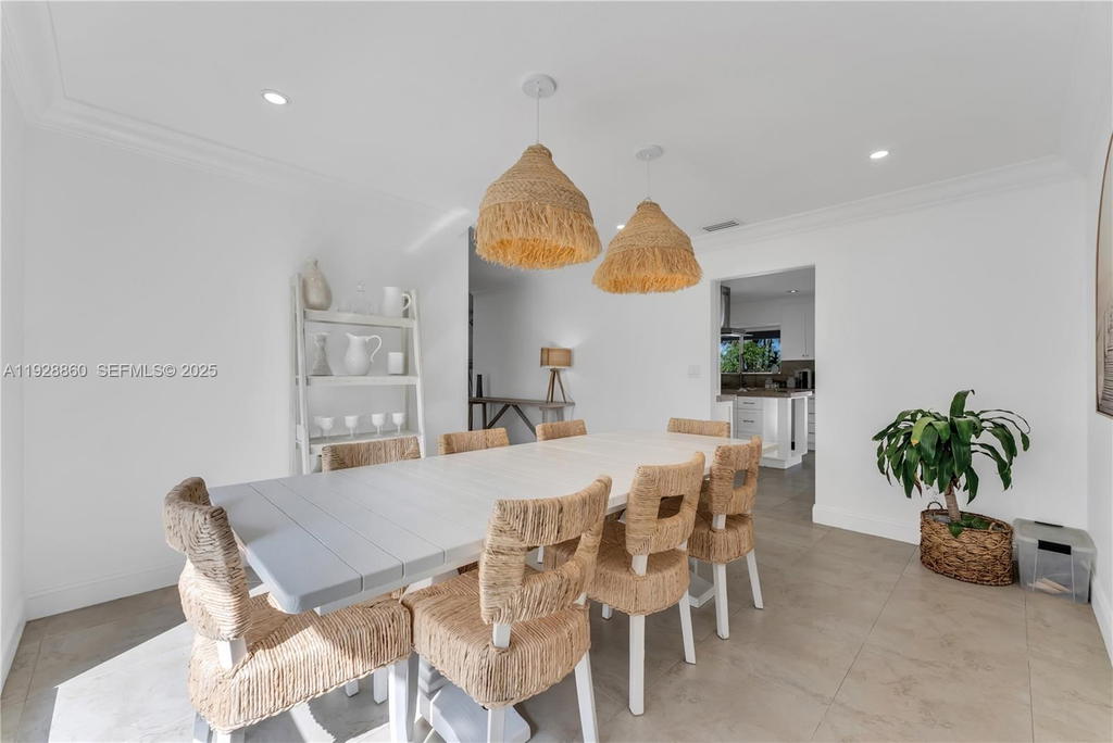 Real estate property located at 15151 164th Ter, Miami-dade, Kings Grove, Miami, FL