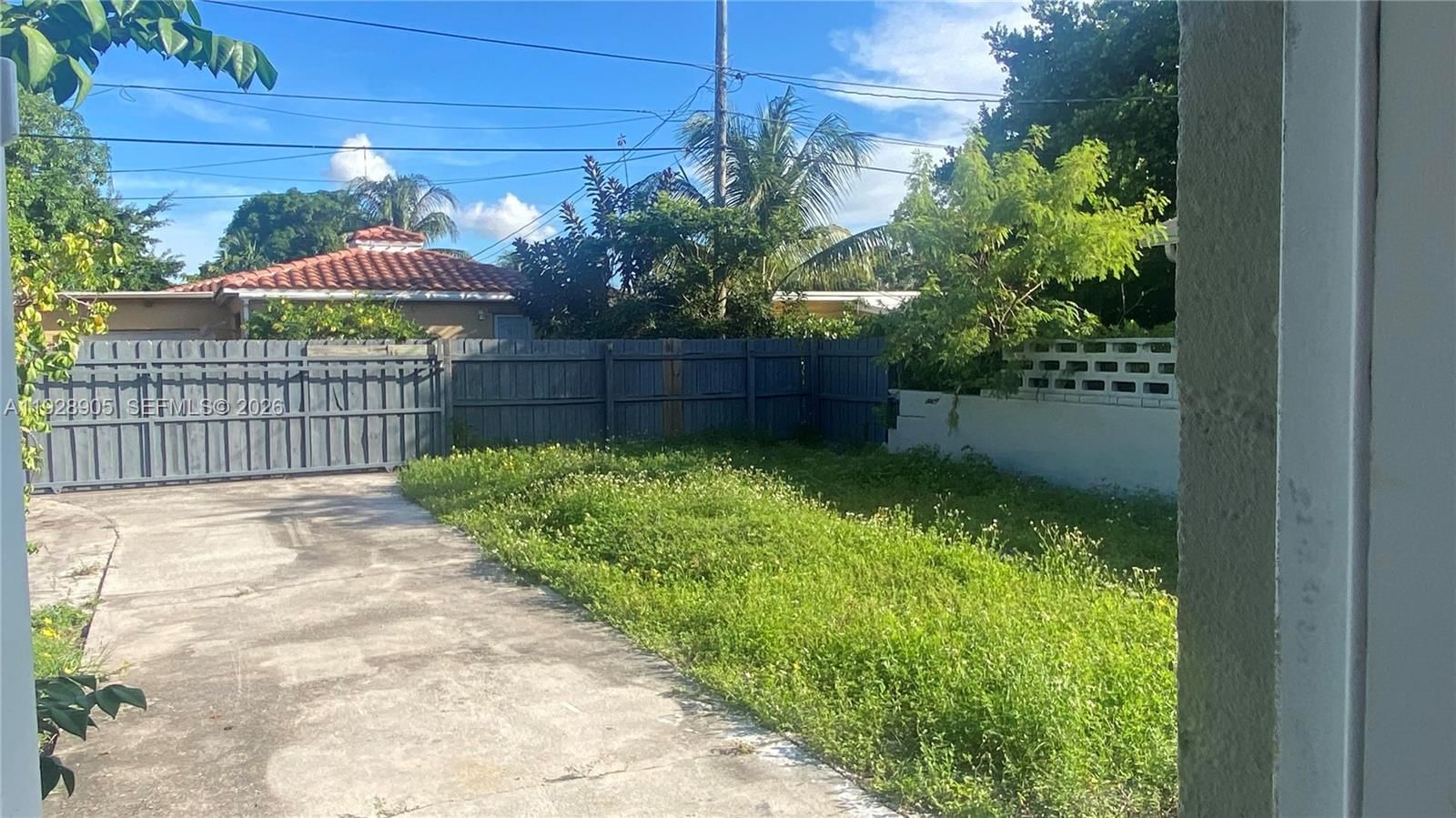 Real estate property located at 1947 Garfield St, Broward, North Hollywood, Hollywood, FL