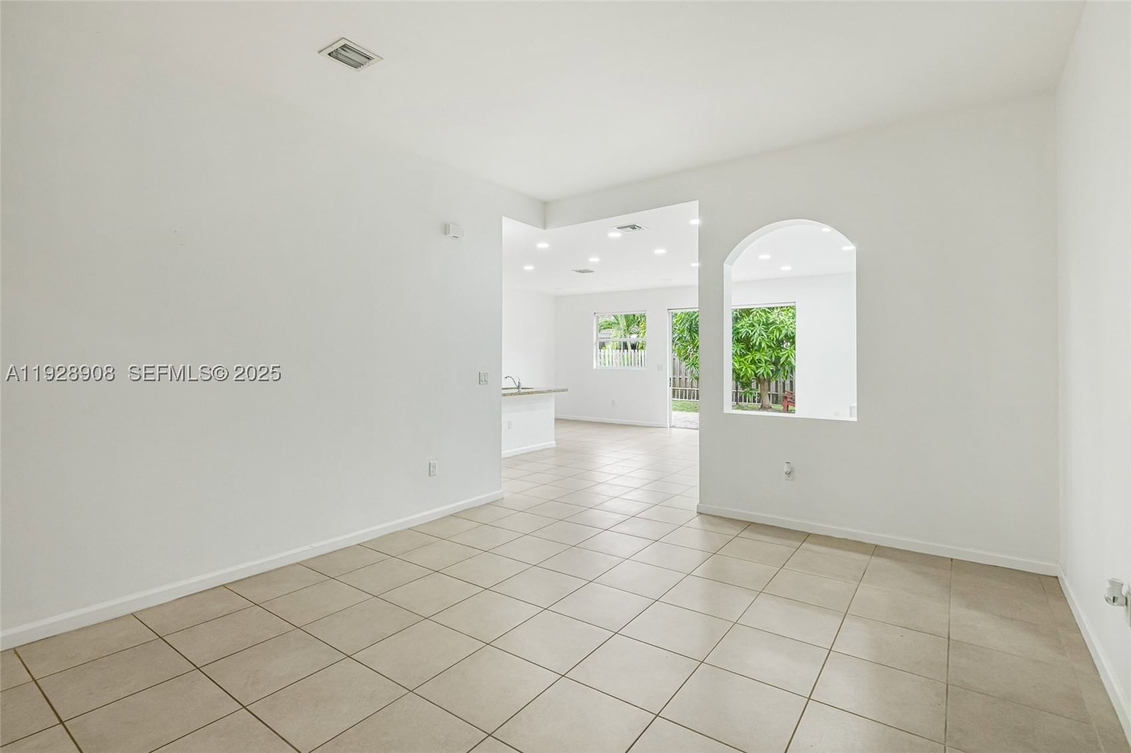 Real estate property located at 11863 253rd Ter, Miami-dade, Hemingway Point, Homestead, FL