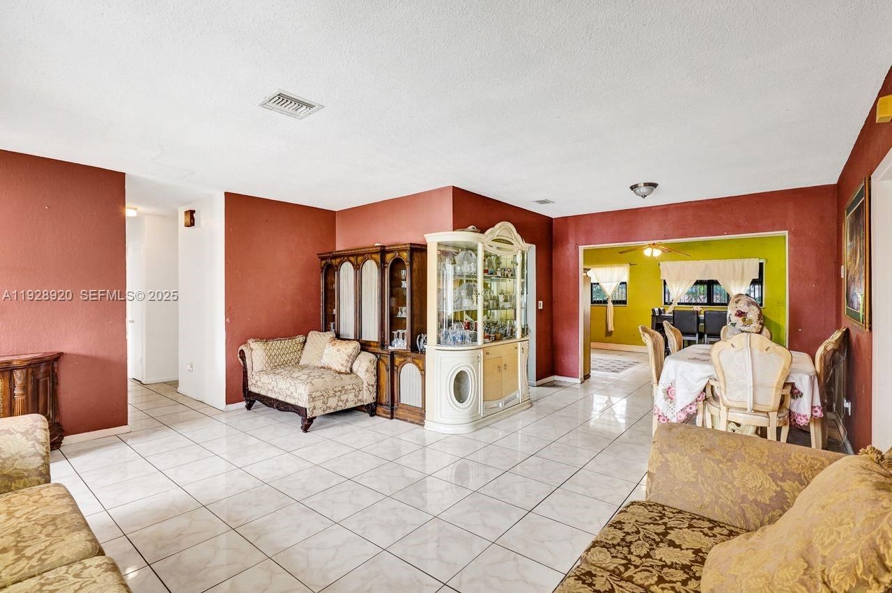 Real estate property located at 4781 19th Ct, Broward, Flair Sub No 8, Lauderhill, FL