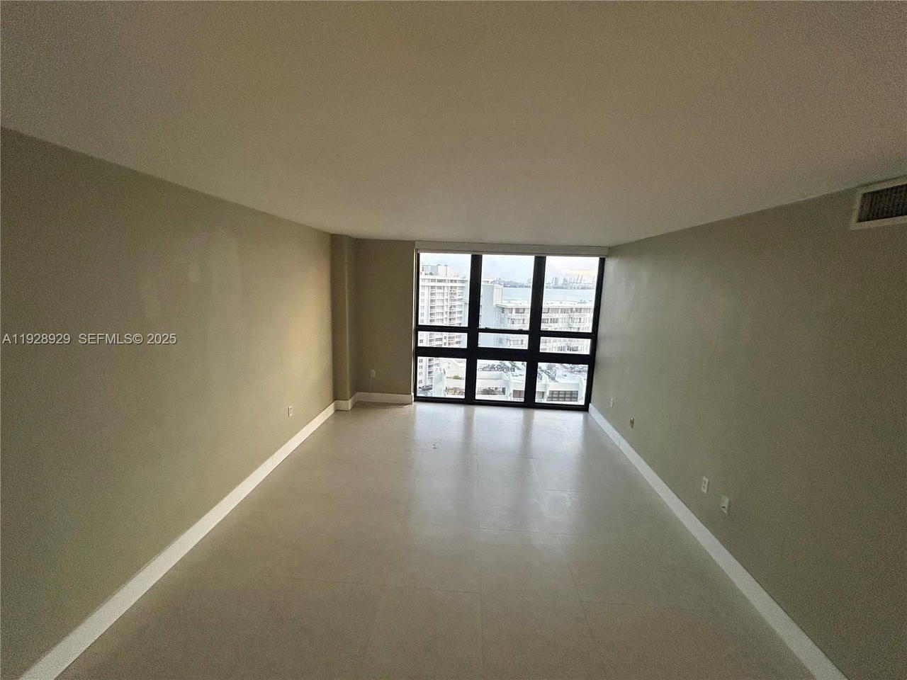 Real estate property located at 1450 Brickell Bay Dr #1706, Miami-dade, Costa Bella Condo, Miami, FL
